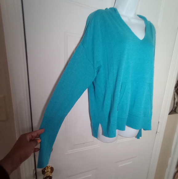 Cabi Turquoise Blue Hop To Hoodie with Kangaroo Pocket. Size L. 🆕 - Picture 5 of 12